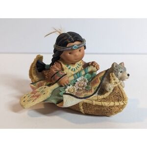 VINTAGE ENESCO 1998 FRIENDS OF THE FEATHER LITTLE TRAVELER - CHILD IN CANOE 4.5"
